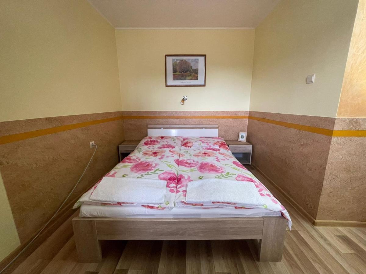 Sifra 276 Hotel Nová Lesná Екстериор снимка